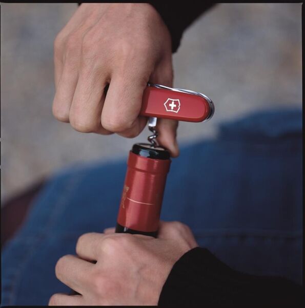 Victorinox 1.3713.B1 Huntsman Çakı |Bilisterli|