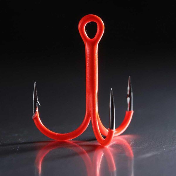 BKK Fangs Spear 21-UVO Üçlü Olta İğnesi