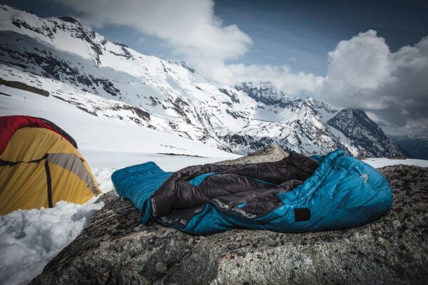 Carinthia ECC LINE 800 Large Uyku Tulumu SAĞ - L