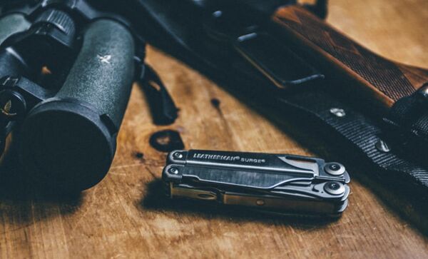 Leatherman Surge Black & Silver Multi Tool