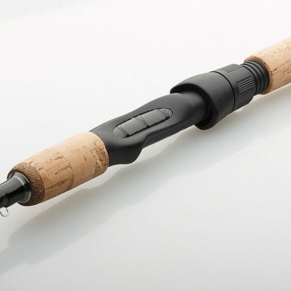 Dam Iconic Travel XP Spin 270 cm (MF) 15-45 gr 4 Parça Olta Kamışı