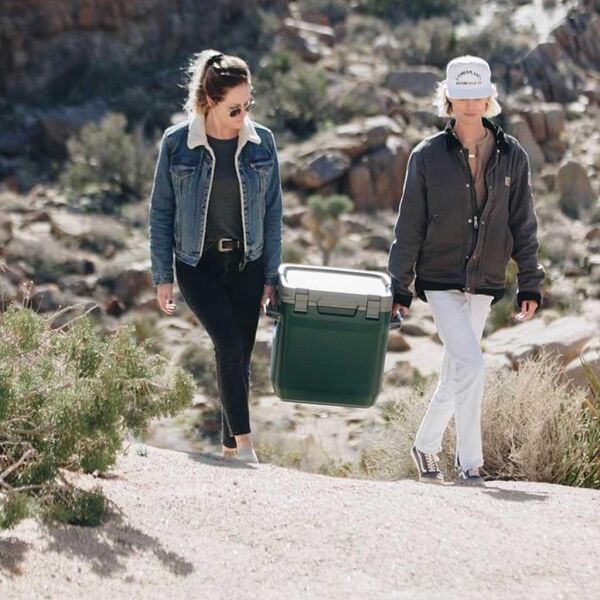 Stanley Adventure Taşınabilir Soğutucu Kamp Buzluğu 28 Lt YEŞİL