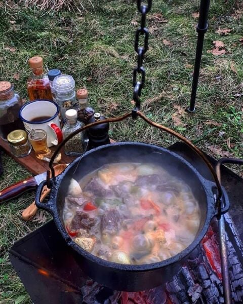 Döküm Tencere 8 İnch