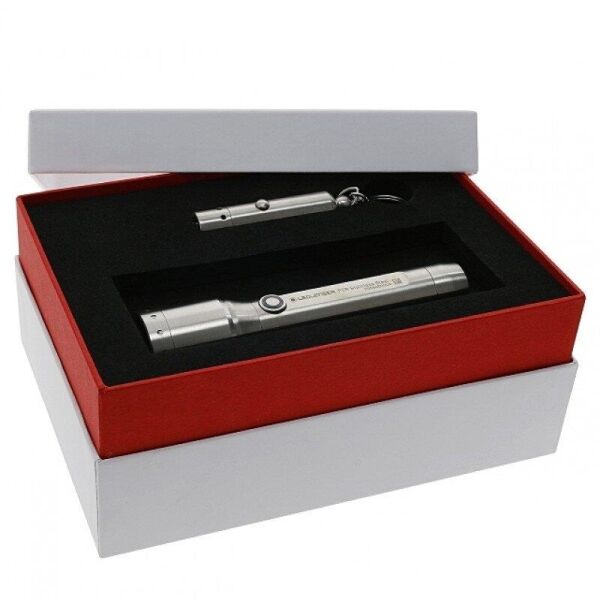 Ledlenser P5R & V8 Stainless Steel Edition El Feneri Seti