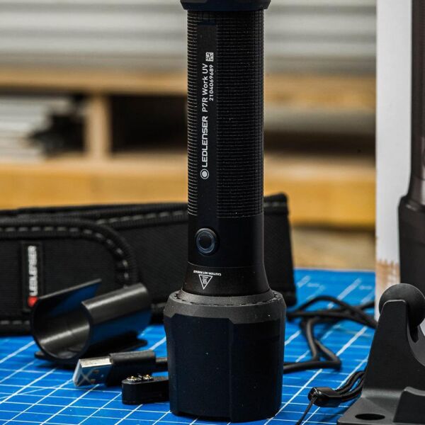 Ledlenser P7R Work UV El Feneri