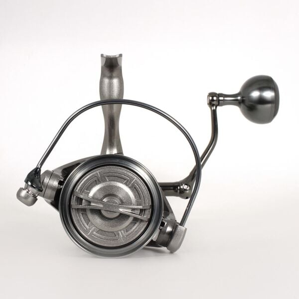 Ryuji Momentum 6000 Silver 11+1 BB Surf Makara