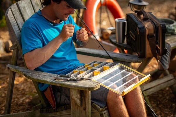 Plano Edge 3700 Balıkçı Kutusu