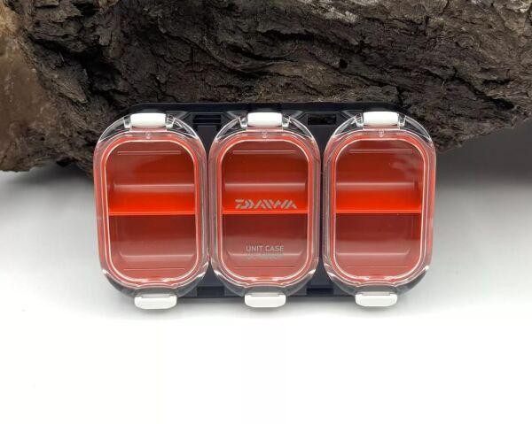 Daiwa Unit Case UC-600DP 6 Bölmeli Balıkçı Kutusu Red Smoke