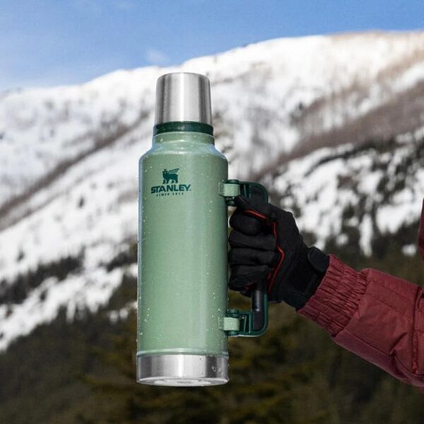 Stanley Klasik Vakumlu Paslanmaz Çelik Termos 2.3 Lt
