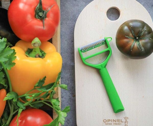 Opinel T-Duo Polimer Saplı Meyve-Sebze Soyacağı YEŞİL