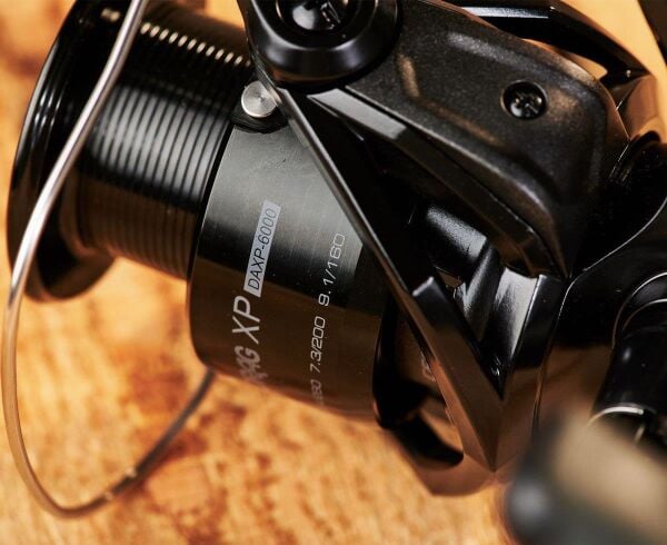 Okuma Dyna Drag XP Daxp-7000 Baitfeeder Olta Makinesi