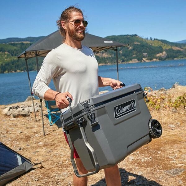 Coleman Convoy Wheeled 65 QT Tekerlekli Soğutucu Buzluk 61.5 Lt Dark Storm