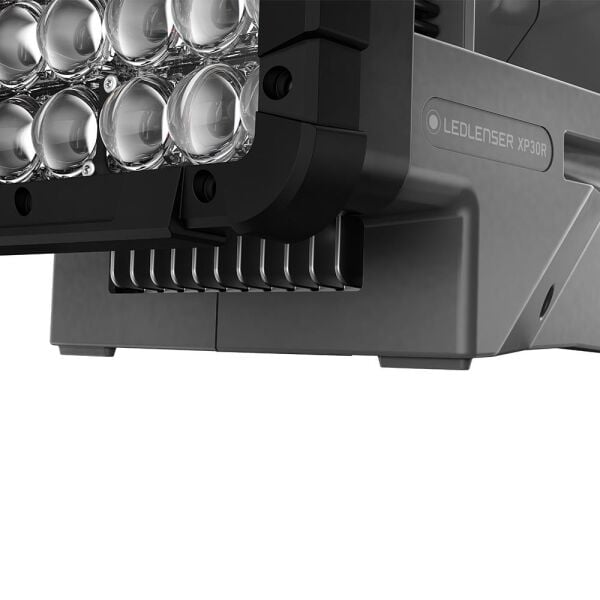 Ledlenser XP30R Spot Fener