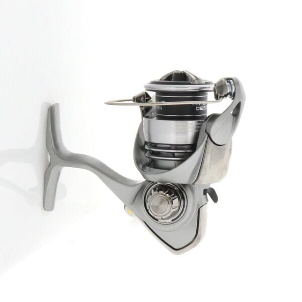 Daiwa Exceler 23 LT 2000D Makara