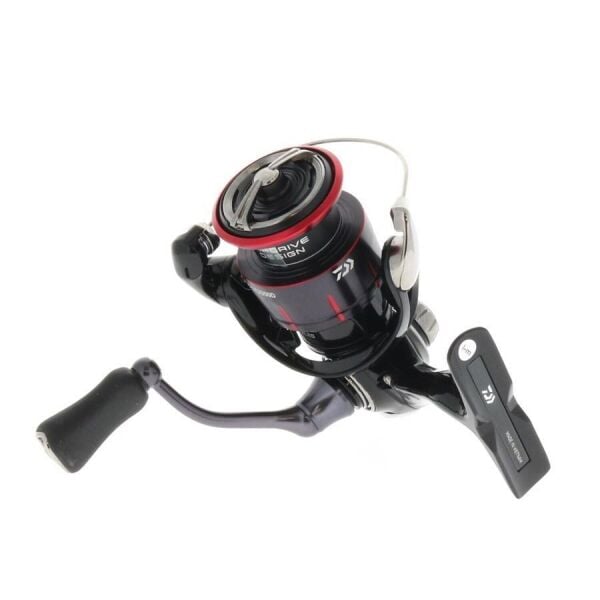 Daiwa Fuego 23 LT 2000D Makara