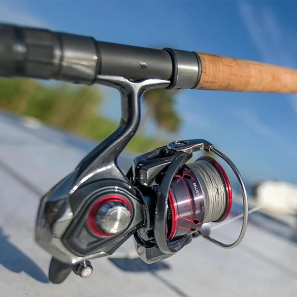 Daiwa Ballistic MQ21 LT3000-C Makara
