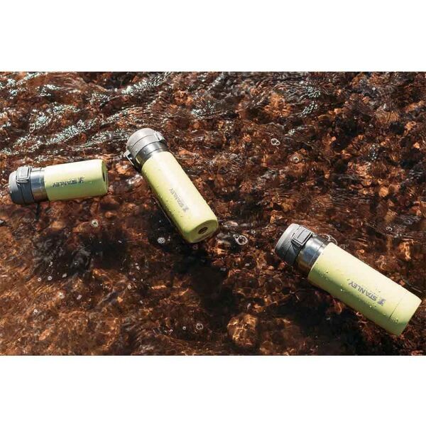 Stanley The Quick Flip Paslanmaz Çelik Soğuk Su Termosu 0.47 LT AÇIK YEŞİL