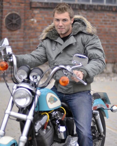 Sturm N-2B Yeşil Kapüşonlu Mont M