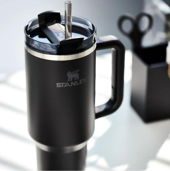 Stanley Quencher H2.O FlowState Tumbler Pipetli Termos Bardak 1.18 Lt Black 3.0