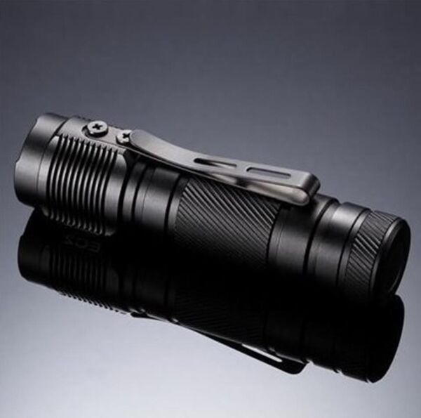 Nitecore EC2 320 Lümen El Feneri