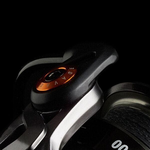 Savage Gear SG6 2500 FD 8+1 BB Olta Makinesi