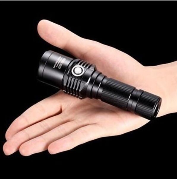 Nitecore EC25 860 Lümen El Feneri (1x18650)