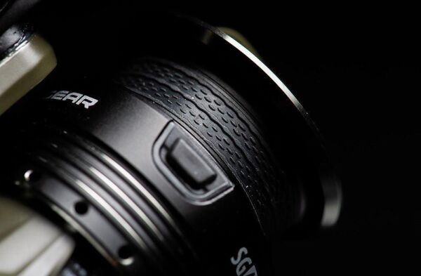 Savage Gear SG4C 2500 FD 10+1 BB Olta Makinesi