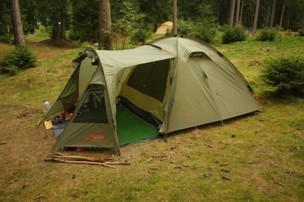 Pinguin Campus 4 Yeşil Çadır