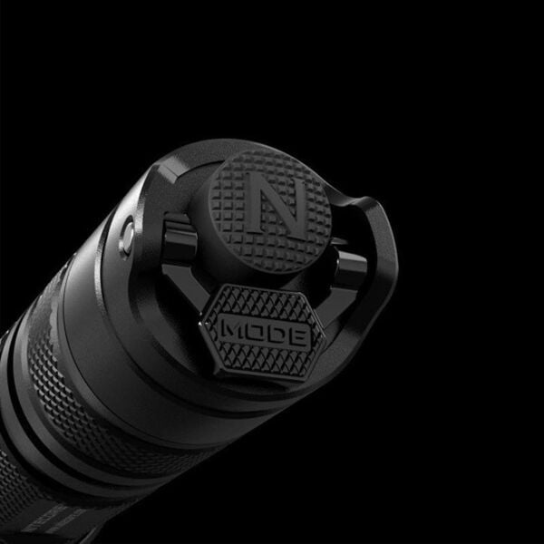 Nitecore P20UV 800 Lümen El Feneri