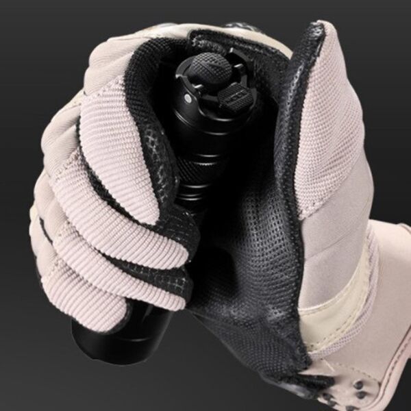 Nitecore P20UV 800 Lümen El Feneri