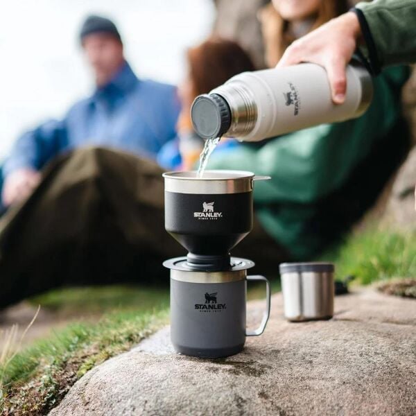 Stanley Klasik Brew Pour Over Paslanmaz Çelik Kahve Demleyici SİYAH