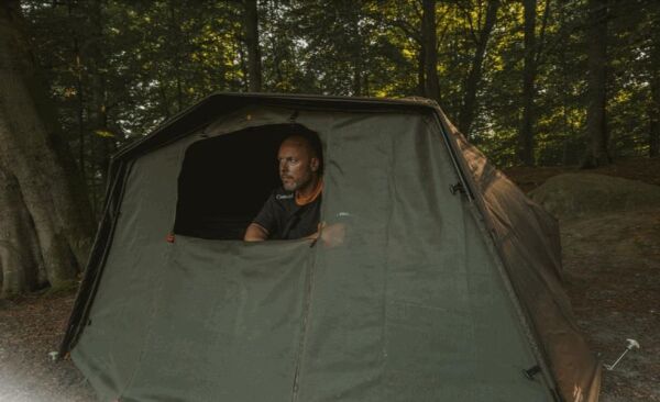Prologic Commander Oval Brolly - Balıkçı Çadır Oval Brolly 50''