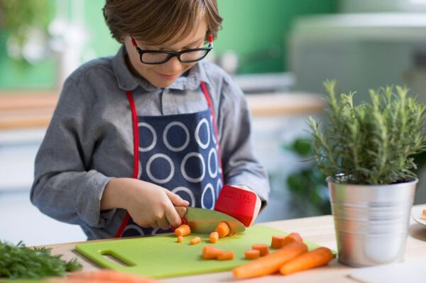 Opinel Le Petit Chef Mutfak Bıçak Seti (Parmak Koruyuculu)