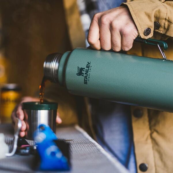 Stanley Klasik Vakumlu Çelik Termos 1 Lt YEŞİL