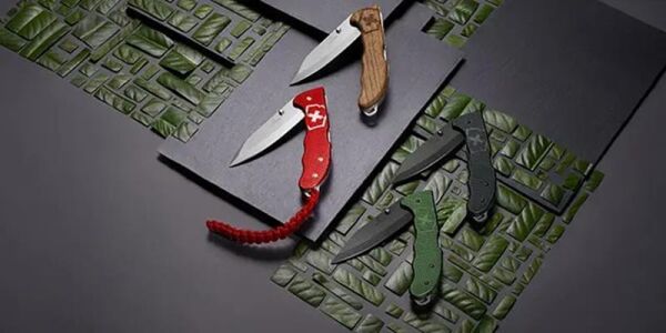 Victorinox 0.9415.D221 Evoke Alox Çakı [Mavi-Kırmızı]