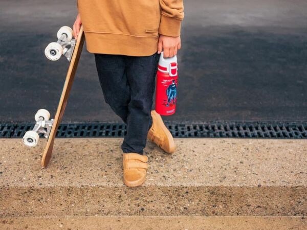 Sigg 6035.30 WMB ONE Batman Standing 0,6Lt Matara Kırmızı