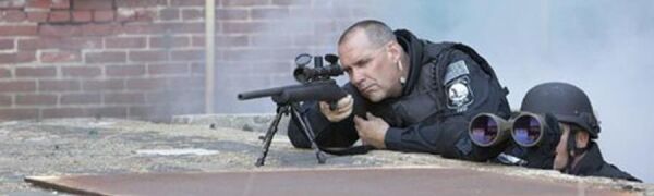 Steiner Police 10x50 El Dürbünü