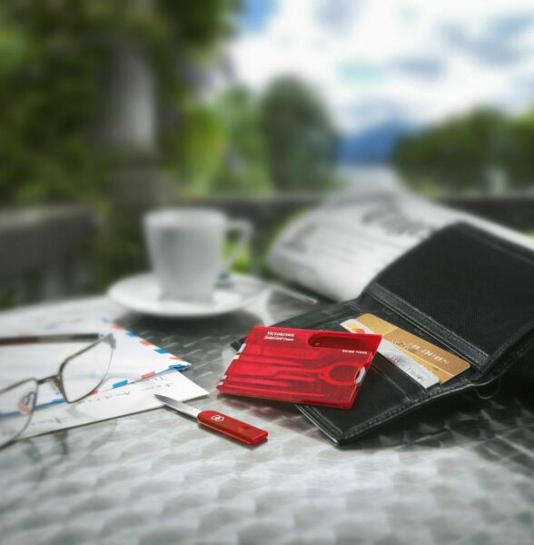 Victorinox 0.7100.T SwissCard Classic Ruby